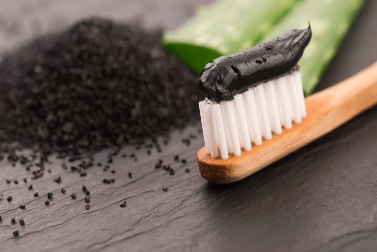 Pros and Cons of Using a Charcoal Toothpaste